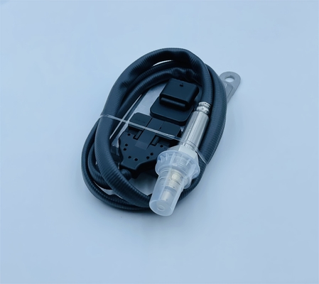 OEM 8983023940 جهاز استشعار النتروجين NOX لـ ISUZU 5WK97206A89830-23940