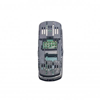 مفتاح نافذة الشاحنة لشركة مرسيدس بنز OEM A0045451813