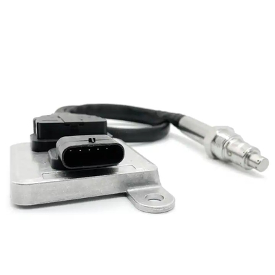 جهاز استشعار أكسيد النيتروجين جهاز استشعار NOX لشركة مرسيدس بنز W156 W166 OEM A0009058511